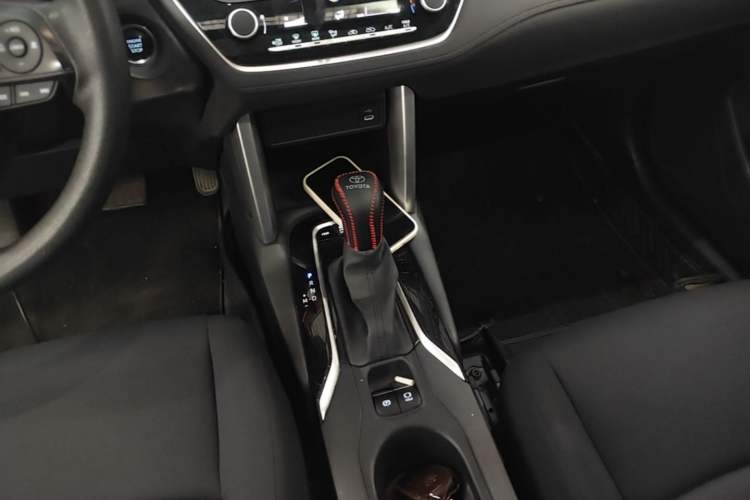 Used Toyota FRONTLANDER 2023 2.0L CVT Leading Edition Gear Lever