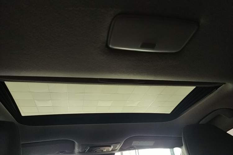 Used Toyota FRONTLANDER 2023 2.0L CVT Leading Edition Headliner