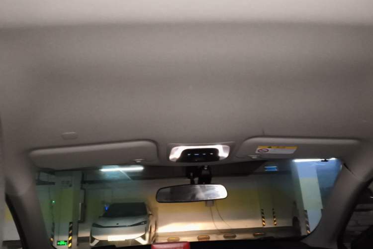 Used Toyota FRONTLANDER 2023 2.0L CVT Elite Edition Headliner
