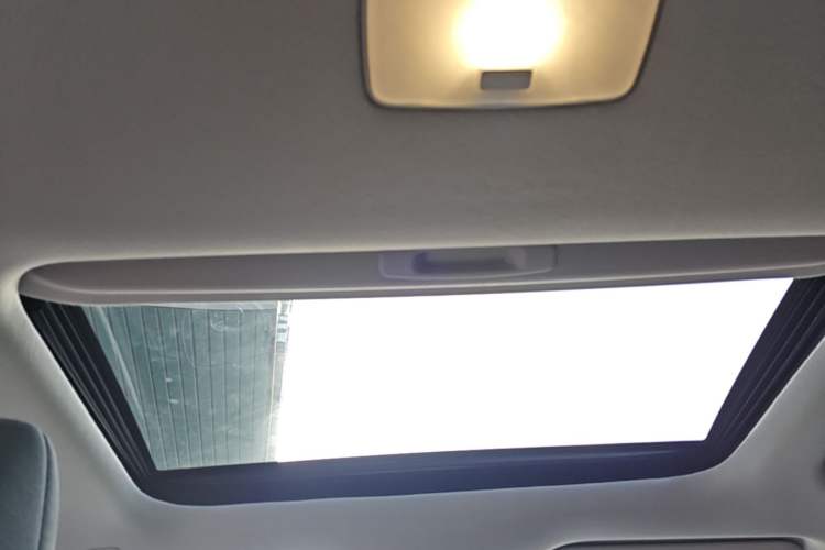 Used Toyota FRONTLANDER 2023 2.0L CVT Leading Edition Headliner