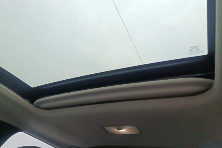 Used Toyota FRONTLANDER 2023 2.0L CVT Leading Edition Headliner