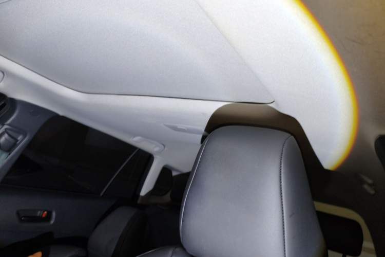 Used Toyota FRONTLANDER 2023 2.0L CVT Leading Edition Headliner