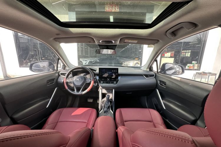 Used Toyota FRONTLANDER 2023 2.0L CVT Leading Edition Headliner