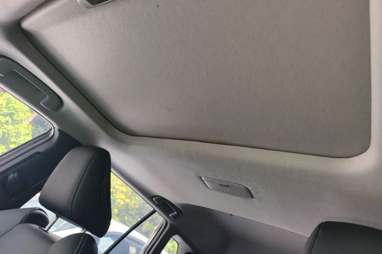 Used Toyota FRONTLANDER 2023 2.0L CVT Luxury Edition Headliner