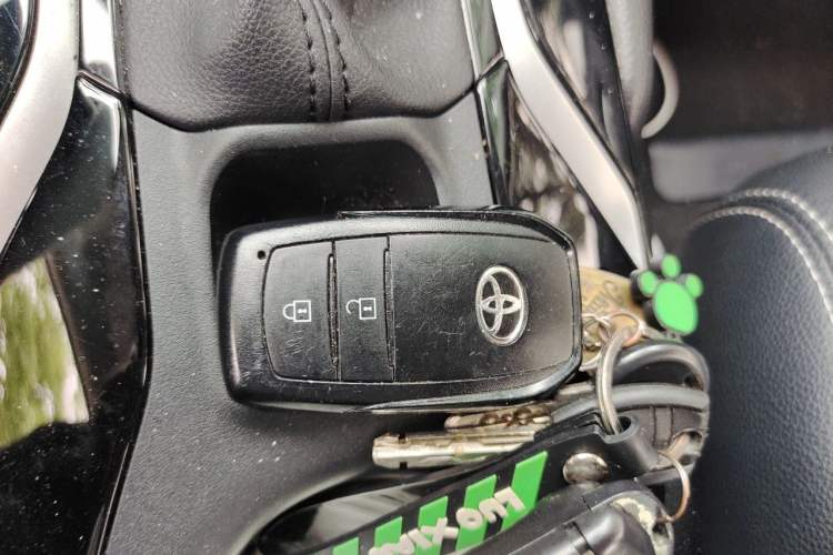 Used Toyota FRONTLANDER 2023 2.0L CVT Luxury Edition Interior 1