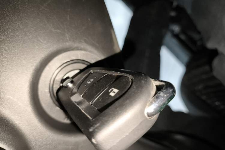 Used Toyota FRONTLANDER 2023 2.0L CVT Elite Edition Interior 1