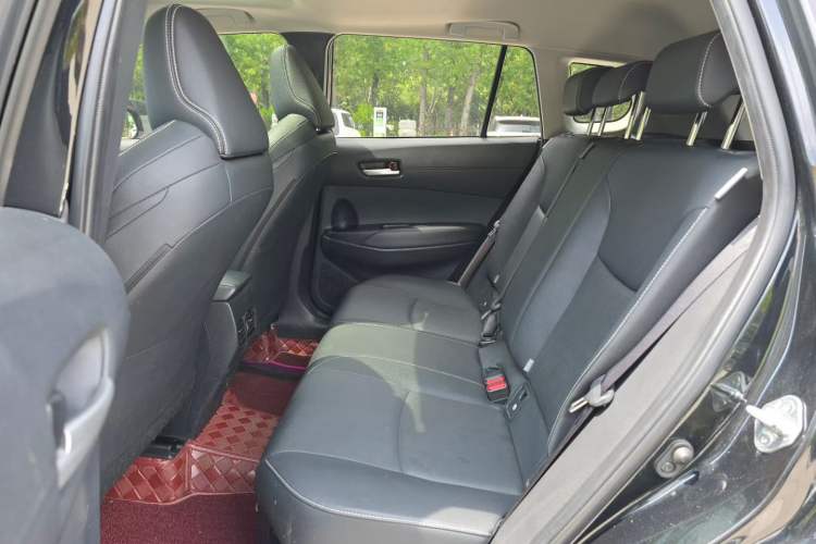 Used Toyota FRONTLANDER 2023 2.0L Smart Electric Hybrid Dual-Engine Luxury Edition Interior 1