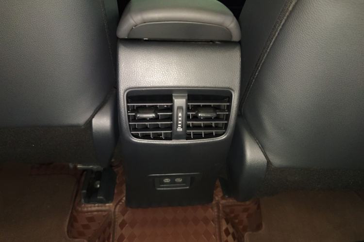 Used Toyota FRONTLANDER 2023 2.0L Smart Electric Hybrid Dual-Engine Luxury Edition Interior 1