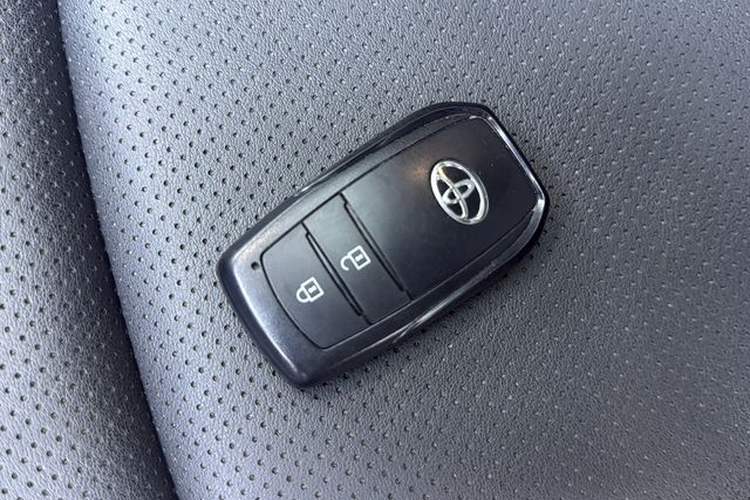 Used Toyota FRONTLANDER 2023 2.0L CVT Luxury Edition Interior 1