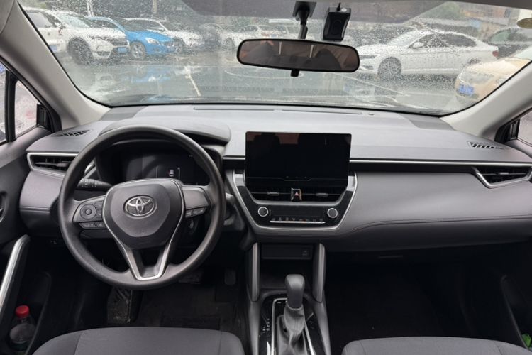 Used Toyota FRONTLANDER 2023 2.0L CVT Elite Edition Interior 3