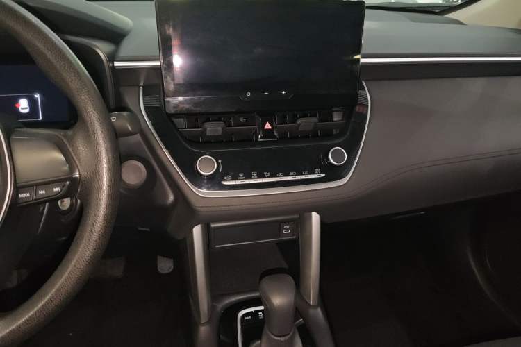 Used Toyota FRONTLANDER 2023 2.0L CVT Elite Edition Interior 5