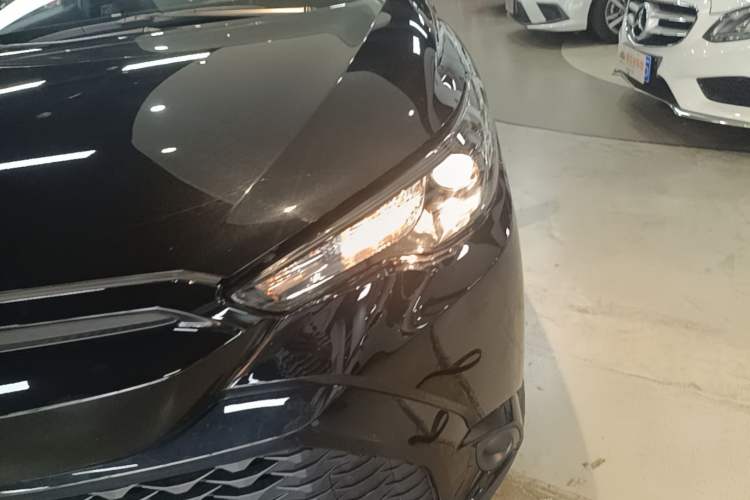 Used Toyota FRONTLANDER 2023 2.0L CVT Elite Edition Left Front Headlight