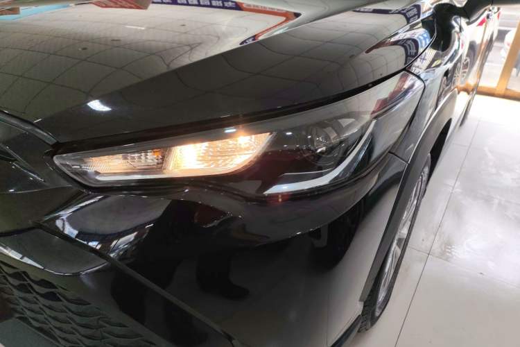 Used Toyota FRONTLANDER 2023 2.0L CVT Elite Edition Left Front Headlight