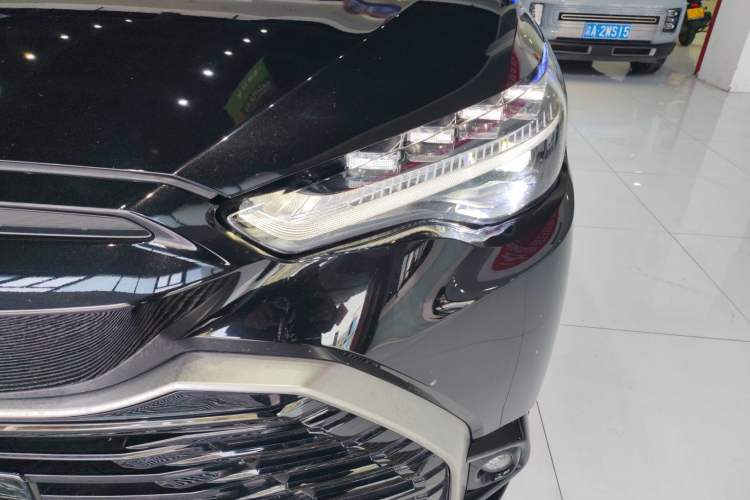 Used Toyota FRONTLANDER 2023 2.0L CVT Sport Edition Left Front Headlight