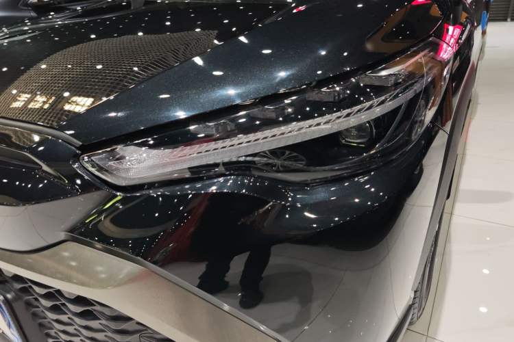 Used Toyota FRONTLANDER 2023 2.0L Smart Electric Hybrid Dual-Engine Luxury Edition Left Front Headlight