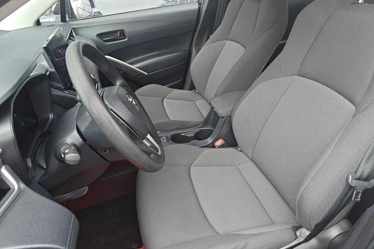 Used Toyota FRONTLANDER 2023 2.0L CVT Elite Edition Left Front Seat