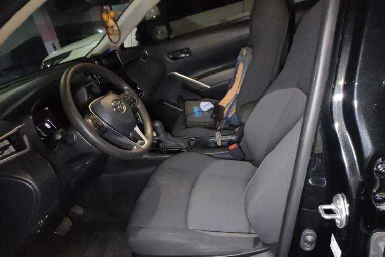 Used Toyota FRONTLANDER 2023 2.0L Smart Electric Hybrid Dual-Engine Leading Edition Left Front Seat