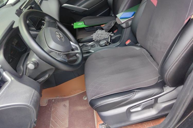 Used Toyota FRONTLANDER 2023 2.0L CVT Elite Edition Left Front Seat