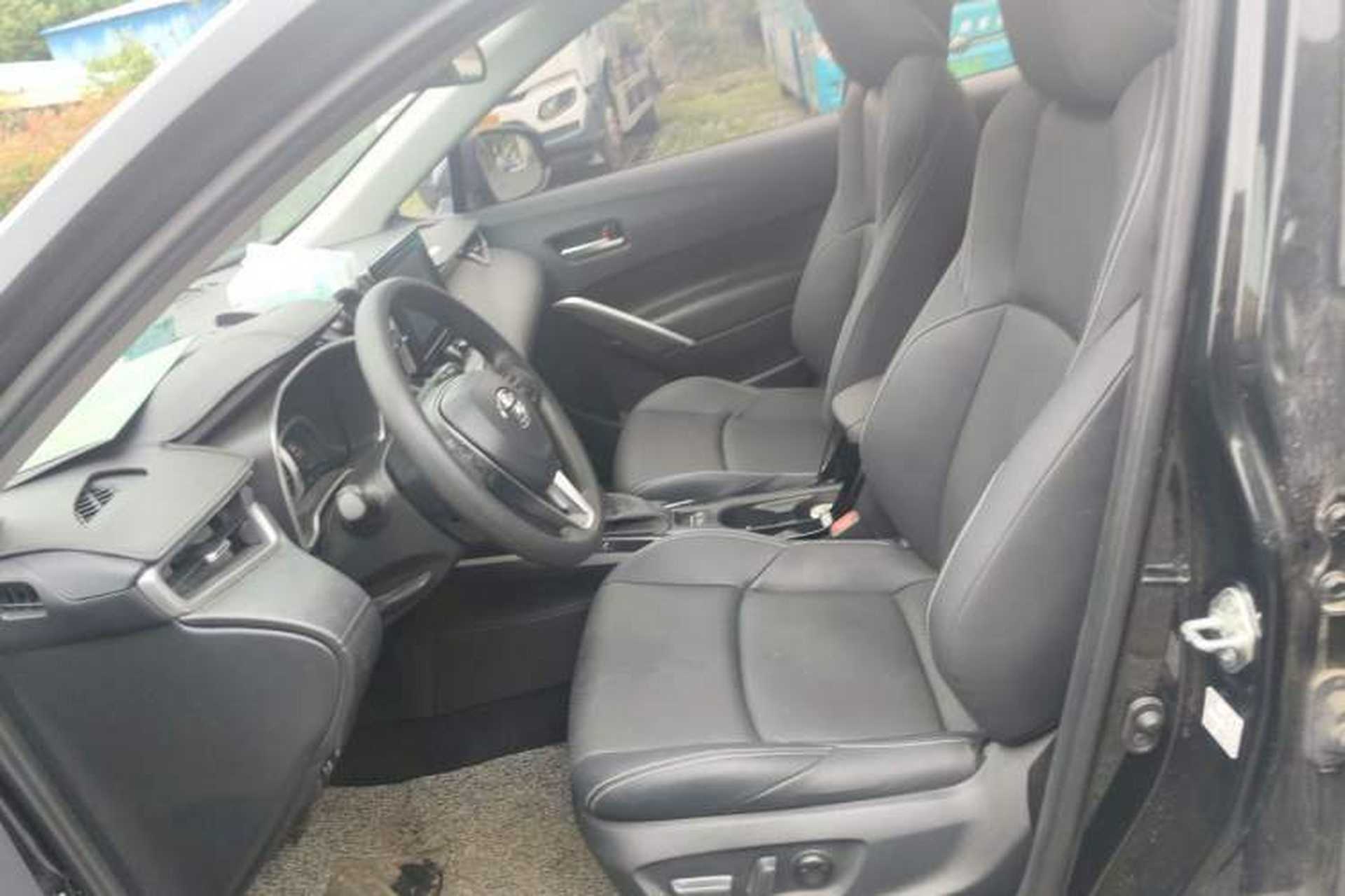 Used Toyota FRONTLANDER 2023 2.0L CVT Luxury Edition Left Front Seat