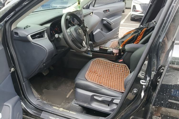 Used Toyota FRONTLANDER 2023 2.0L CVT Elite Edition Left Front Seat