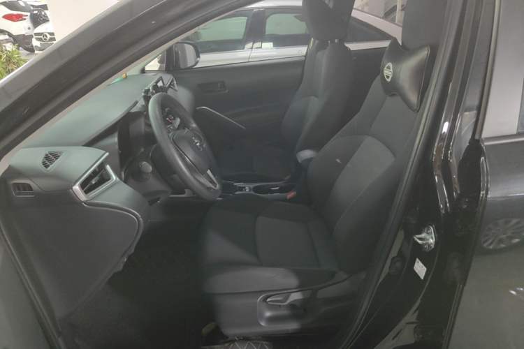 Used Toyota FRONTLANDER 2023 2.0L CVT Elite Edition Left Front Seat
