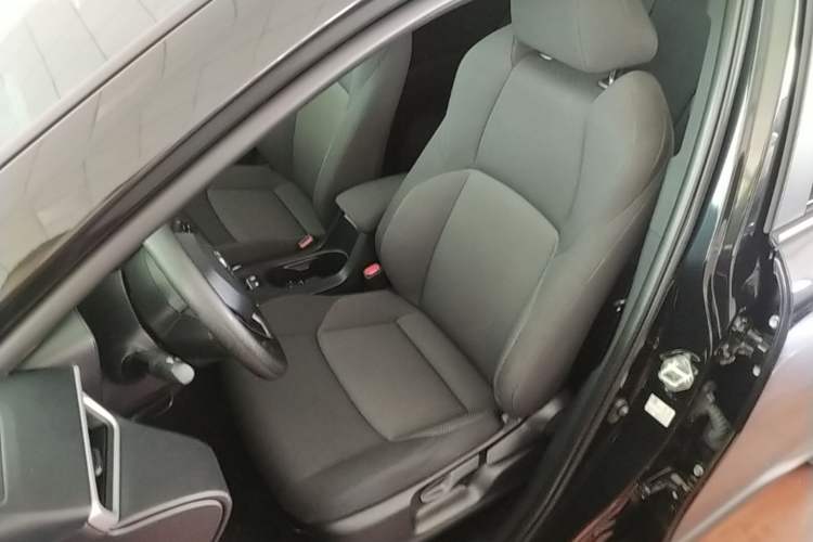Used Toyota FRONTLANDER 2023 2.0L CVT Leading Edition Left Front Seat