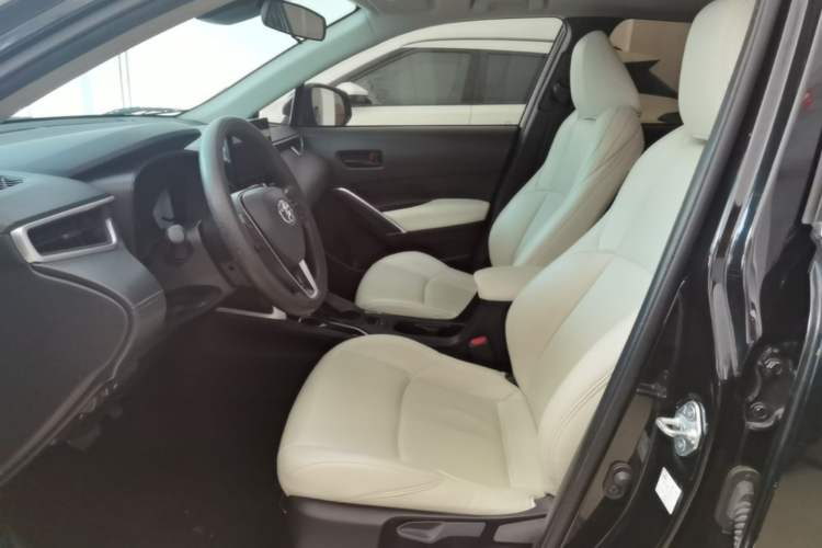 Used Toyota FRONTLANDER 2023 2.0L Smart Electric Hybrid Dual-Engine Leading Edition Left Front Seat