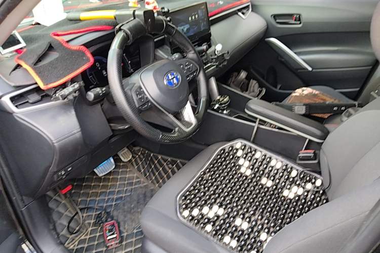 Used Toyota FRONTLANDER 2023 2.0L Smart Electric Hybrid Dual-Engine Leading Edition Left Front Seat