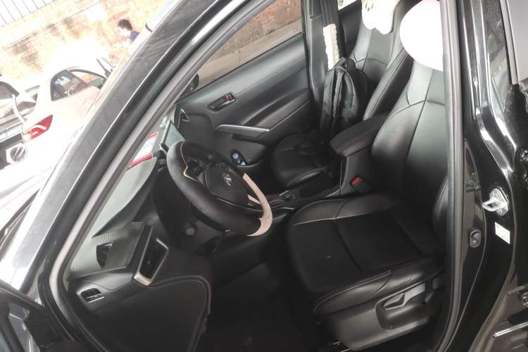Used Toyota FRONTLANDER 2023 2.0L Smart Electric Hybrid Dual-Engine Leading Edition Left Front Seat
