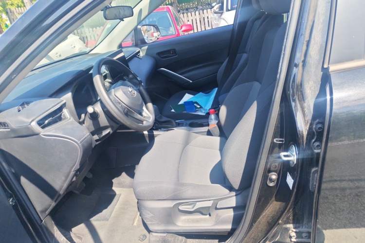 Used Toyota FRONTLANDER 2023 2.0L CVT Elite Edition Left Front Seat