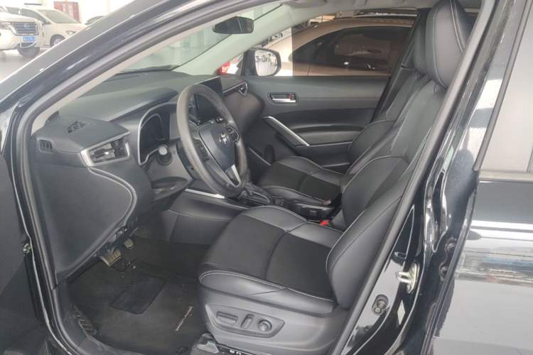 Used Toyota FRONTLANDER 2023 2.0L CVT Luxury Edition Left Front Seat