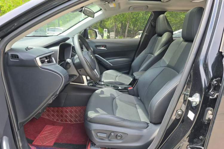 Used Toyota FRONTLANDER 2023 2.0L Smart Electric Hybrid Dual-Engine Luxury Edition Left Front Seat