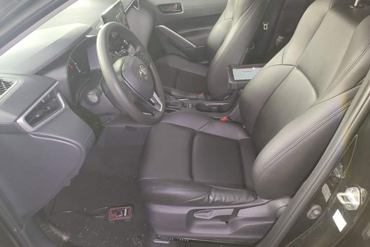 Used Toyota FRONTLANDER 2023 2.0L CVT Leading Edition Left Front Seat