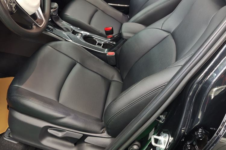 Used Toyota FRONTLANDER 2023 2.0L CVT Elite Edition Left Front Seat