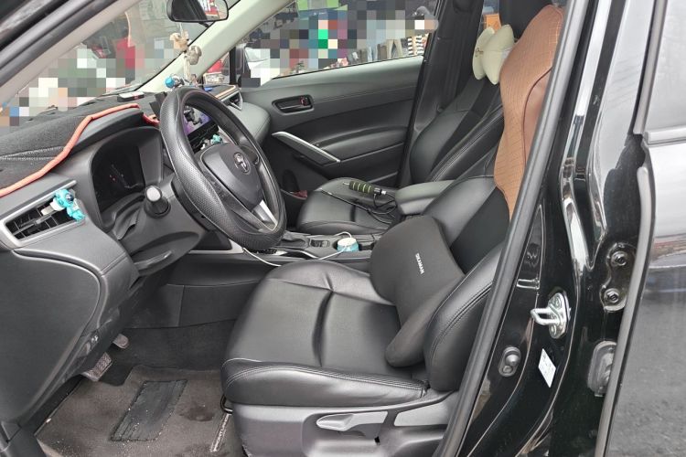 Used Toyota FRONTLANDER 2023 2.0L CVT Elite Edition Left Front Seat
