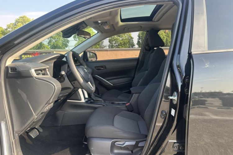 Used Toyota FRONTLANDER 2023 2.0L CVT Leading Edition Left Front Seat