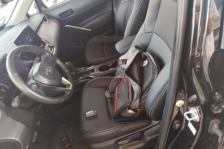 Used Toyota FRONTLANDER 2023 2.0L CVT Leading Edition Left Front Seat