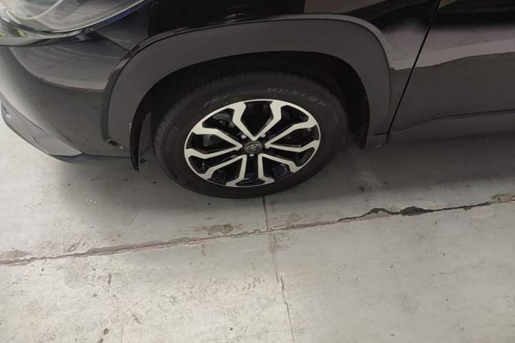 Used Toyota FRONTLANDER 2023 2.0L Smart Electric Hybrid Dual-Engine Deluxe Version Left Front Wheel Hub