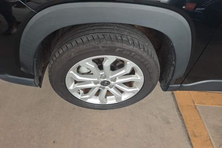 Used Toyota FRONTLANDER 2023 2.0L Smart Electric Hybrid Dual-Engine Leading Edition Left Front Wheel Hub