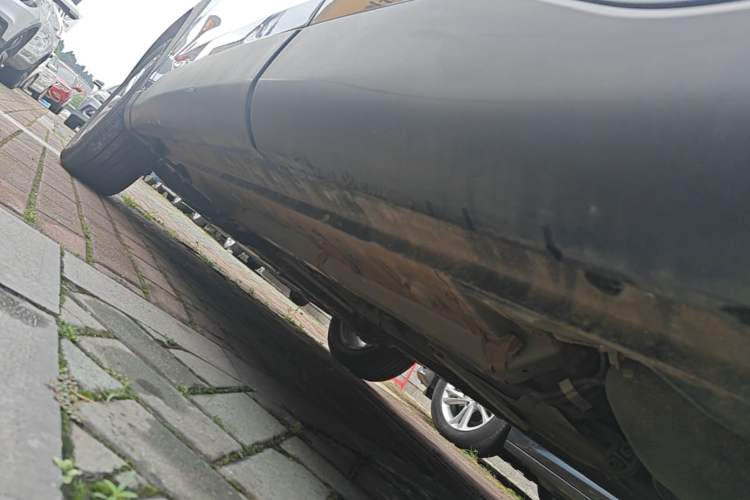 Used Toyota FRONTLANDER 2023 2.0L CVT Elite Edition Left Side Sill