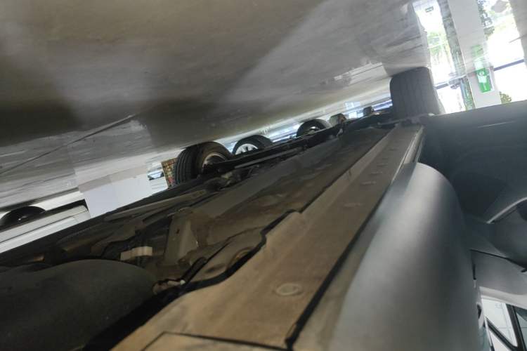 Used Toyota FRONTLANDER 2023 2.0L CVT Elite Edition Left Side Sill
