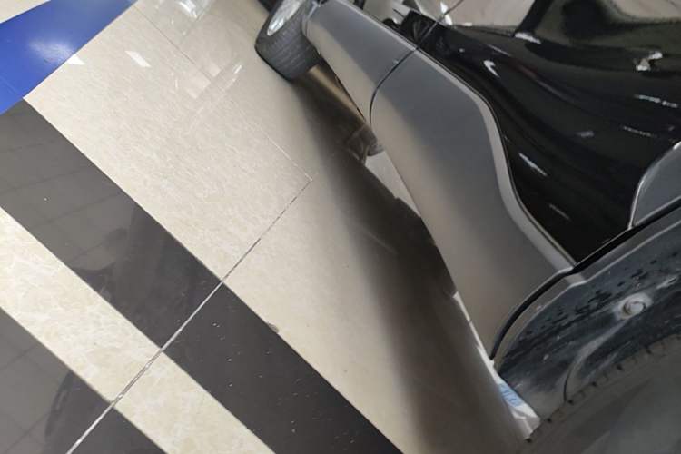 Used Toyota FRONTLANDER 2023 2.0L CVT Elite Edition Left Side Sill