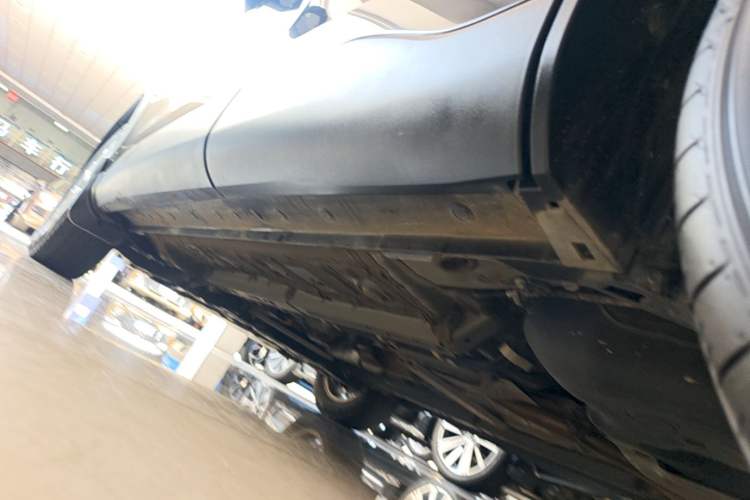 Used Toyota FRONTLANDER 2023 2.0L CVT Elite Edition Left Side Sill