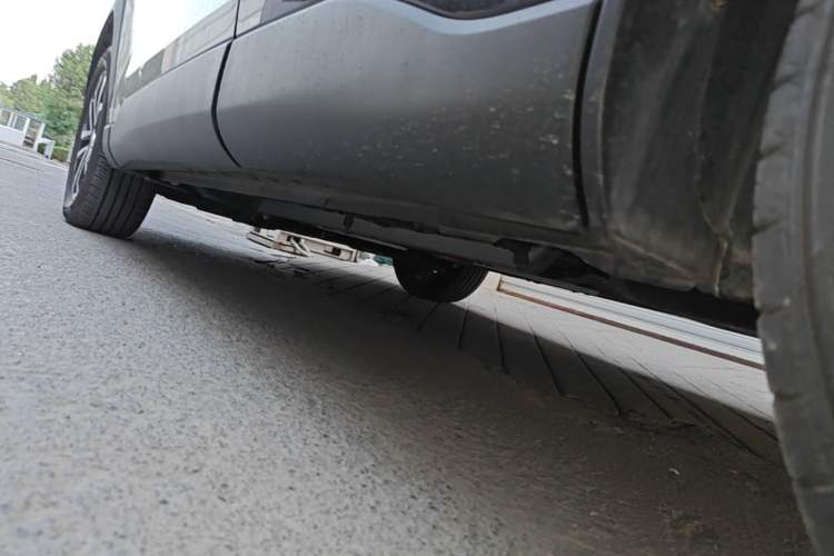 Used Toyota FRONTLANDER 2023 2.0L Smart Electric Hybrid Dual-Engine Luxury Edition Left Side Sill