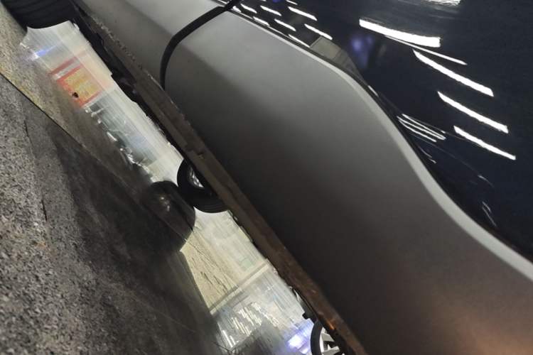 Used Toyota FRONTLANDER 2023 2.0L CVT Elite Edition Left Side Sill