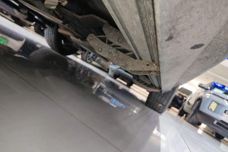 Used Toyota FRONTLANDER 2023 2.0L CVT Sport Edition Left Side Sill