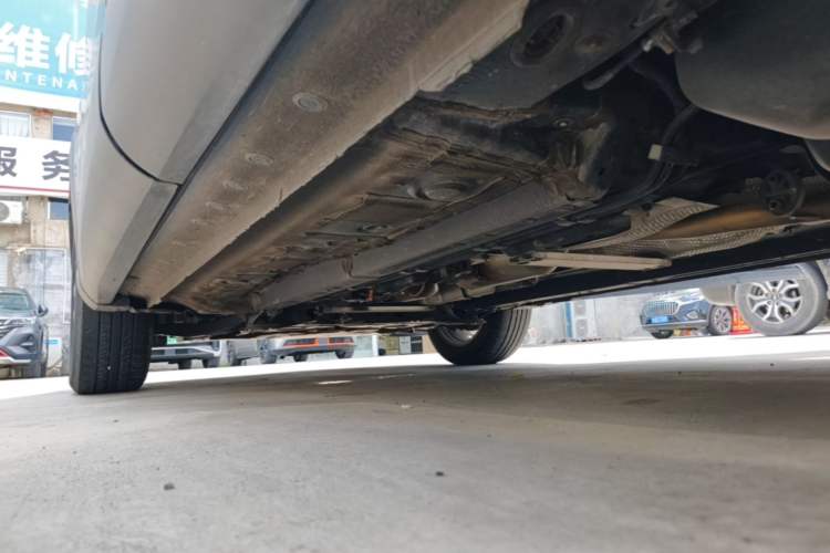 Used Toyota FRONTLANDER 2023 2.0L CVT Elite Edition Left Side Sill