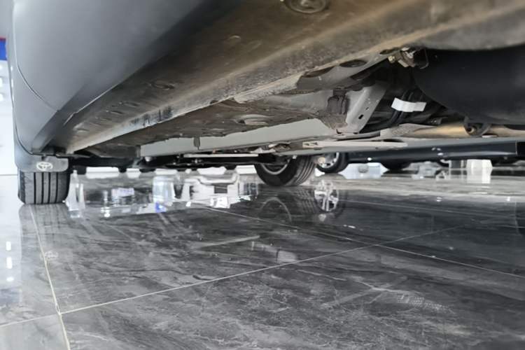 Used Toyota FRONTLANDER 2023 2.0L CVT Elite Edition Left Side Sill