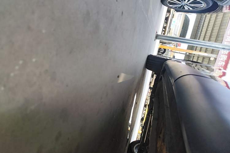 Used Toyota FRONTLANDER 2023 2.0L CVT Leading Edition Left Side Sill