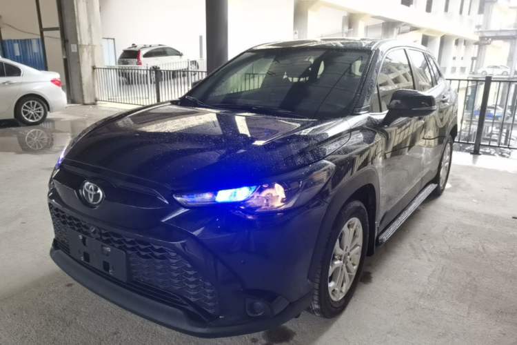 Used Toyota FRONTLANDER 2023 2.0L CVT Leading Edition Guazi used car, China used car export, Used car for sale, Used cars, Cheapest cars for sale